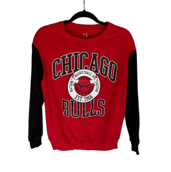 Chicago Bulls Crewneck Sweater - Picture 1 of 6
